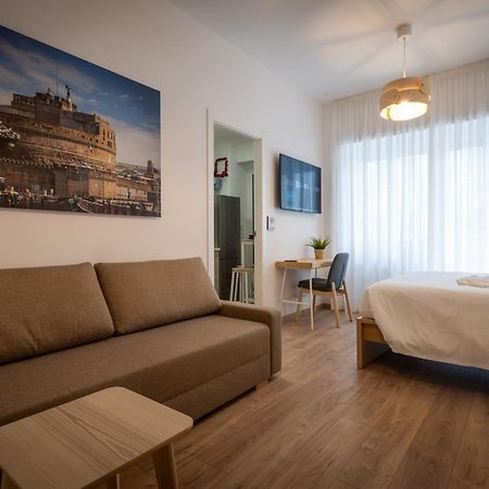 433 Rooms Roma Esterno foto