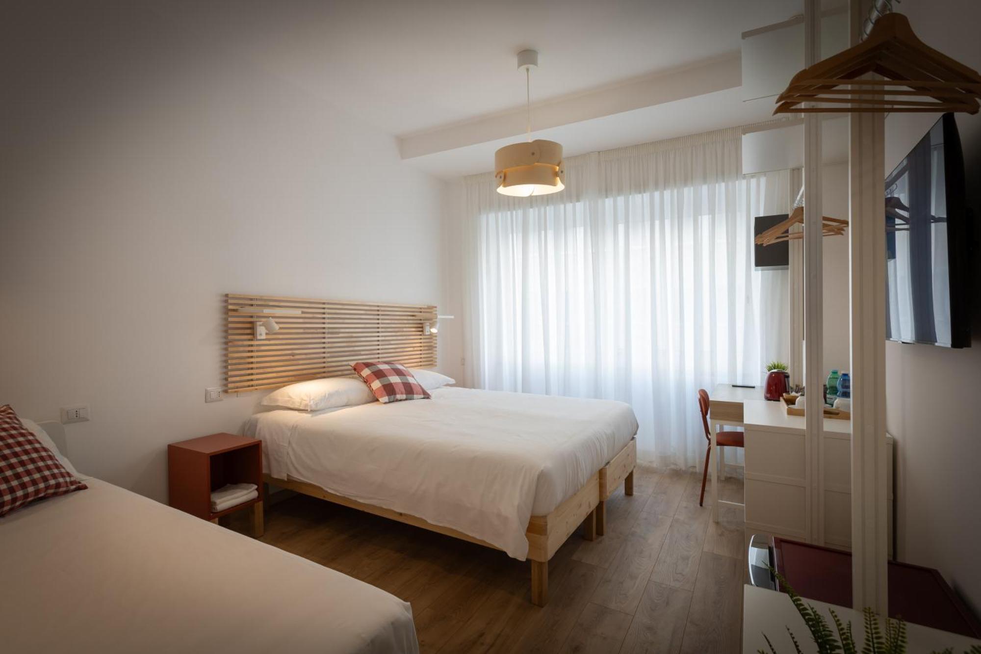 433 Rooms Roma Esterno foto
